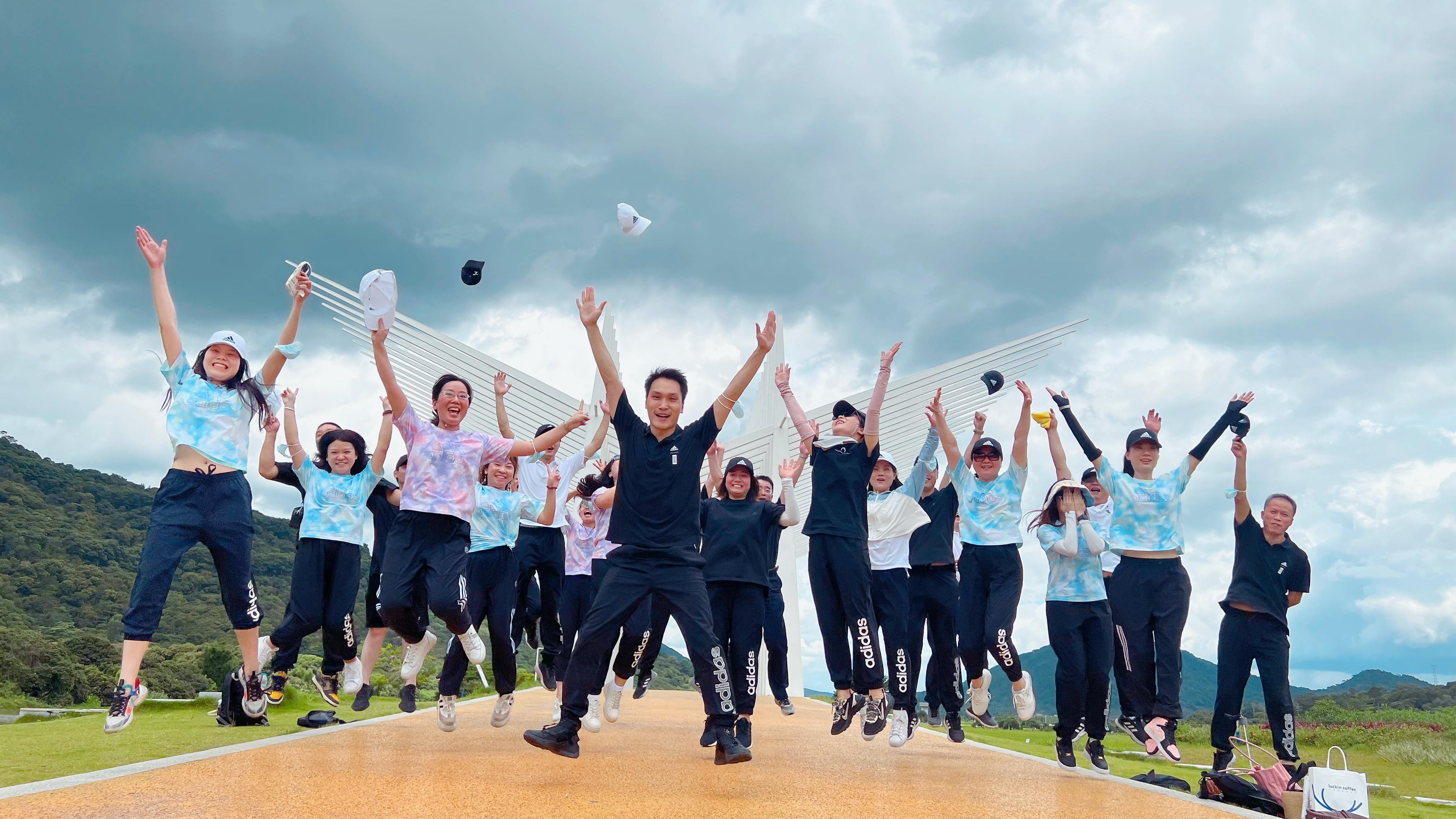 招標(biāo)中心“行穩(wěn)致遠(yuǎn) 逐光而行”職工攝影大賽精彩作品展示